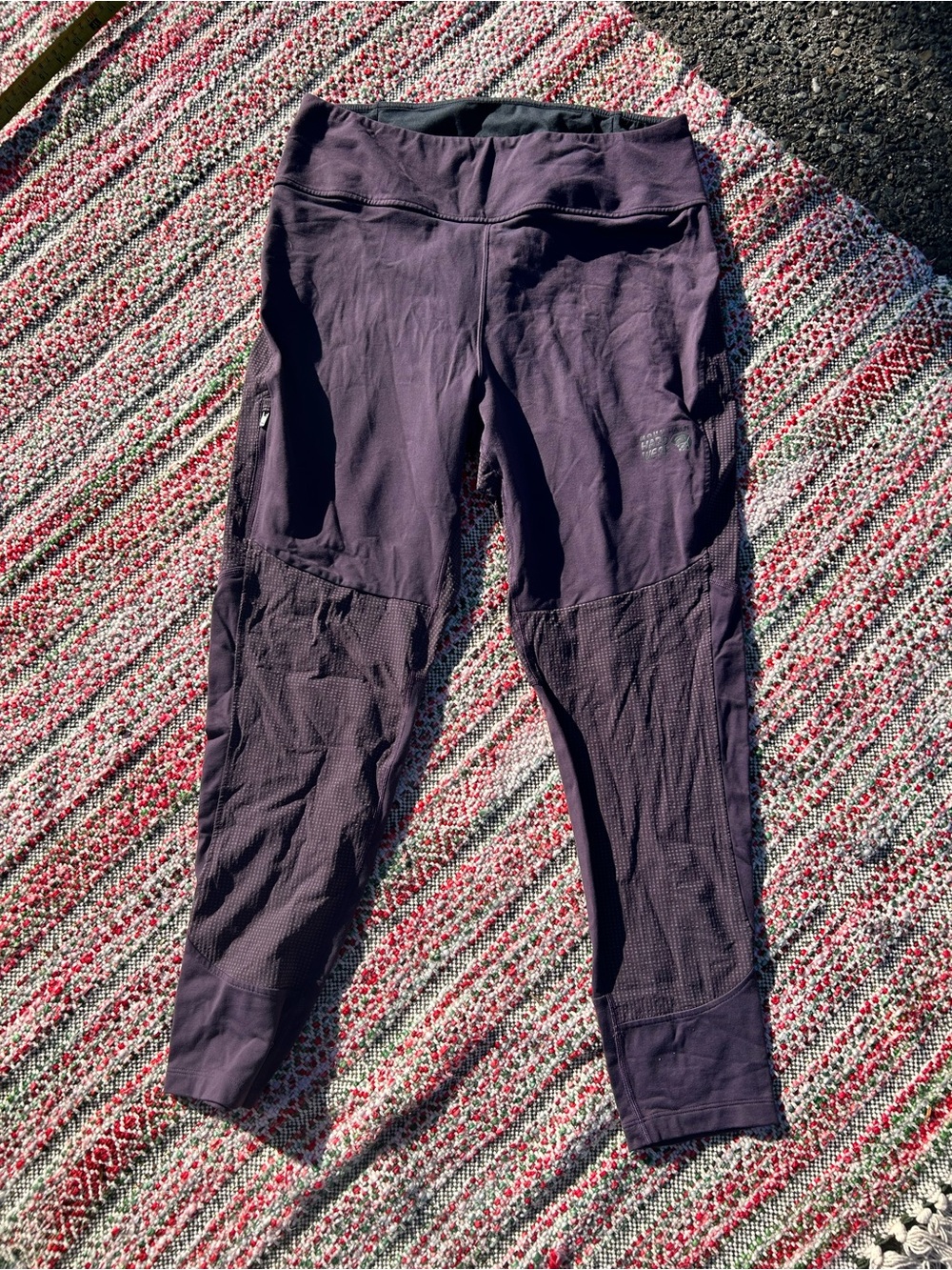 Mountain hardwear leggings like new